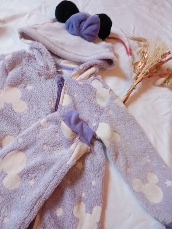 Combi pyjama 5/6 ans - photo numéro 3