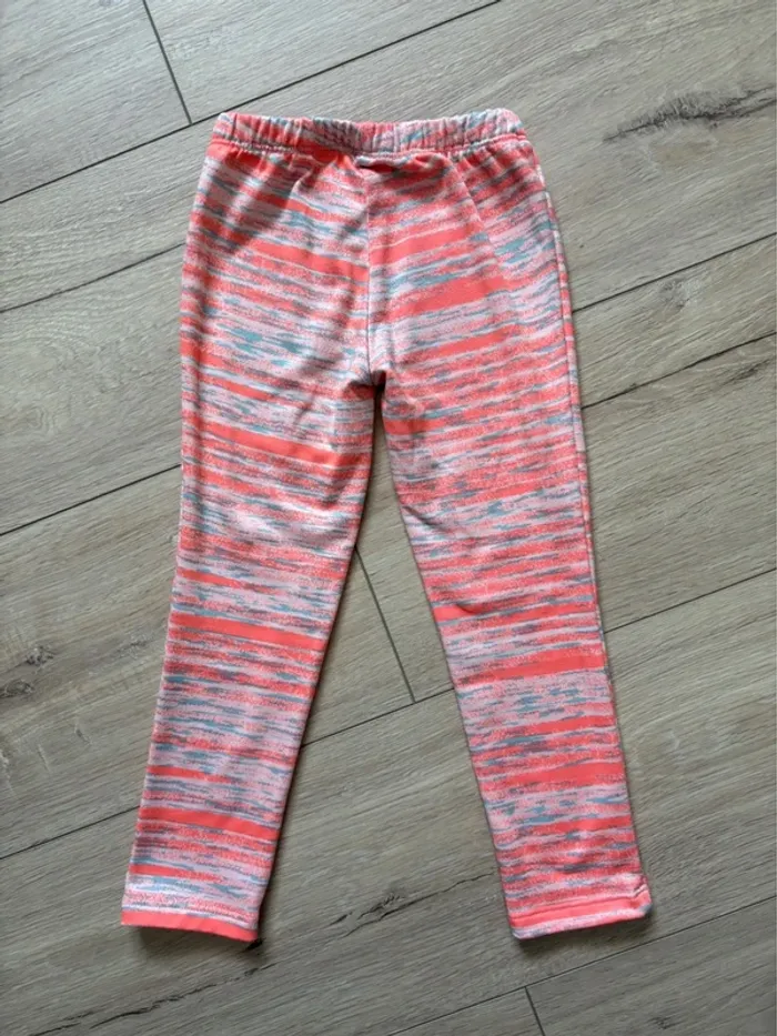 Legging Domyos couleur flashy Taille 18mois - photo numéro 2