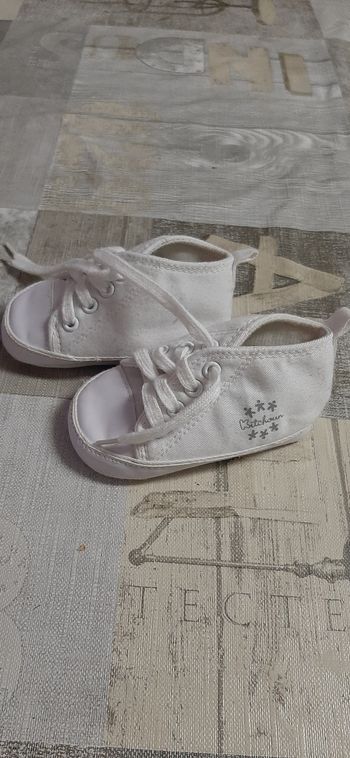 Chaussures tissus blanches