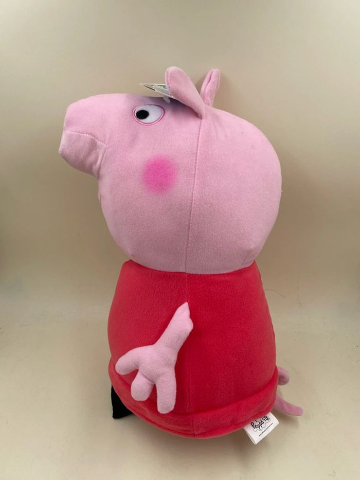 Grande Peluche 40 cm Peppa Pig Hasbro neuf - photo numéro 4