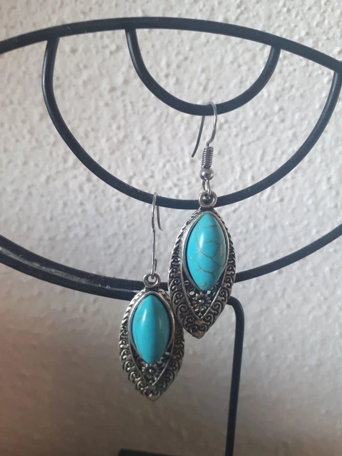 Boucle d'oreille - photo numéro 3