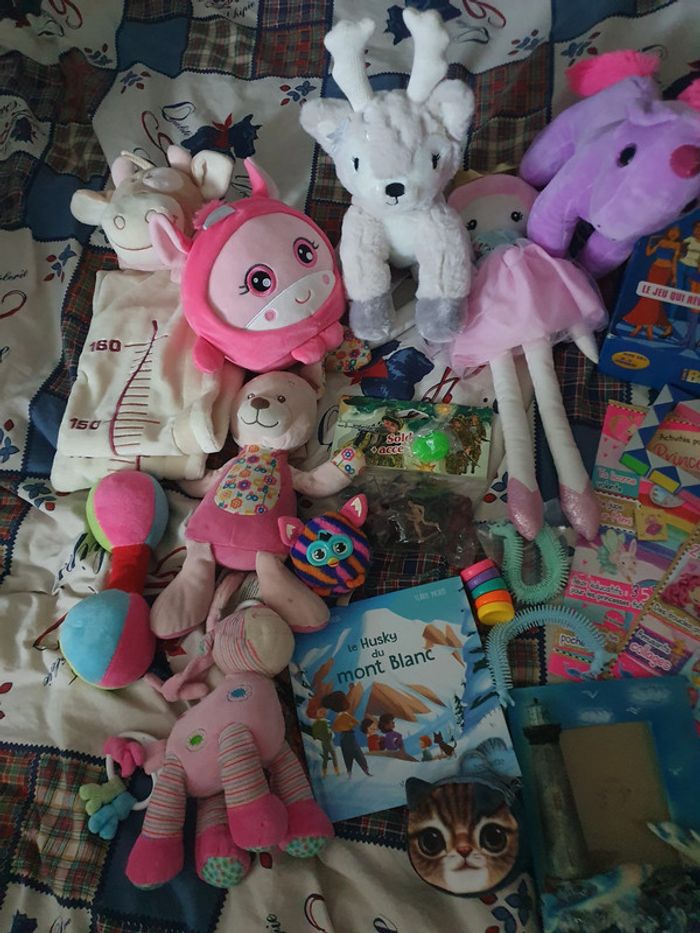 🌸Lots fille 10 peluches + 3 offert + jouet + livre