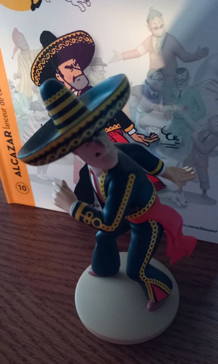 Figurine Alcazar lanceur de couteau - photo numéro 7