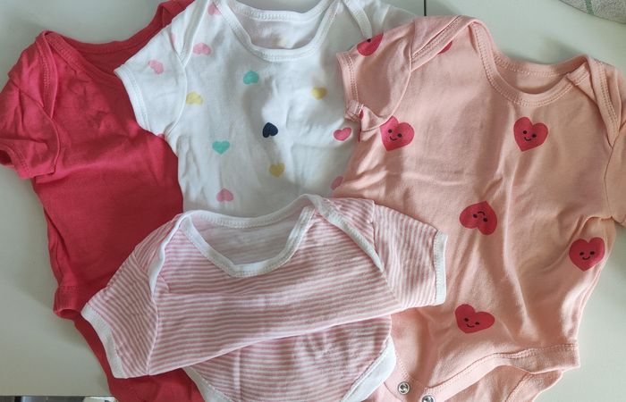 Lots de 4 bodies manches courtes fille 0 - 3 mois, 62 cm