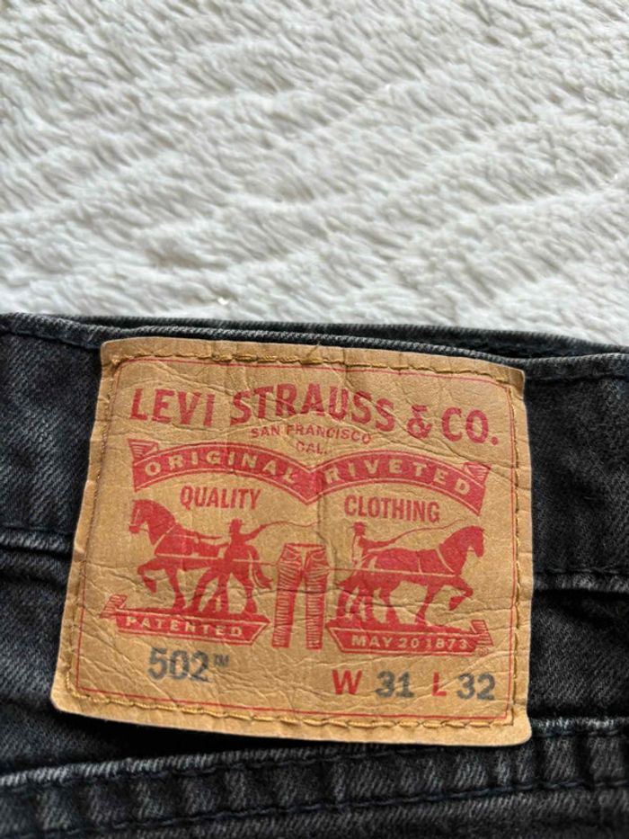 Jeans Levi’s homme 502 M/40 W30 L32 noir/anthracite slim taper, état impeccable - photo numéro 2