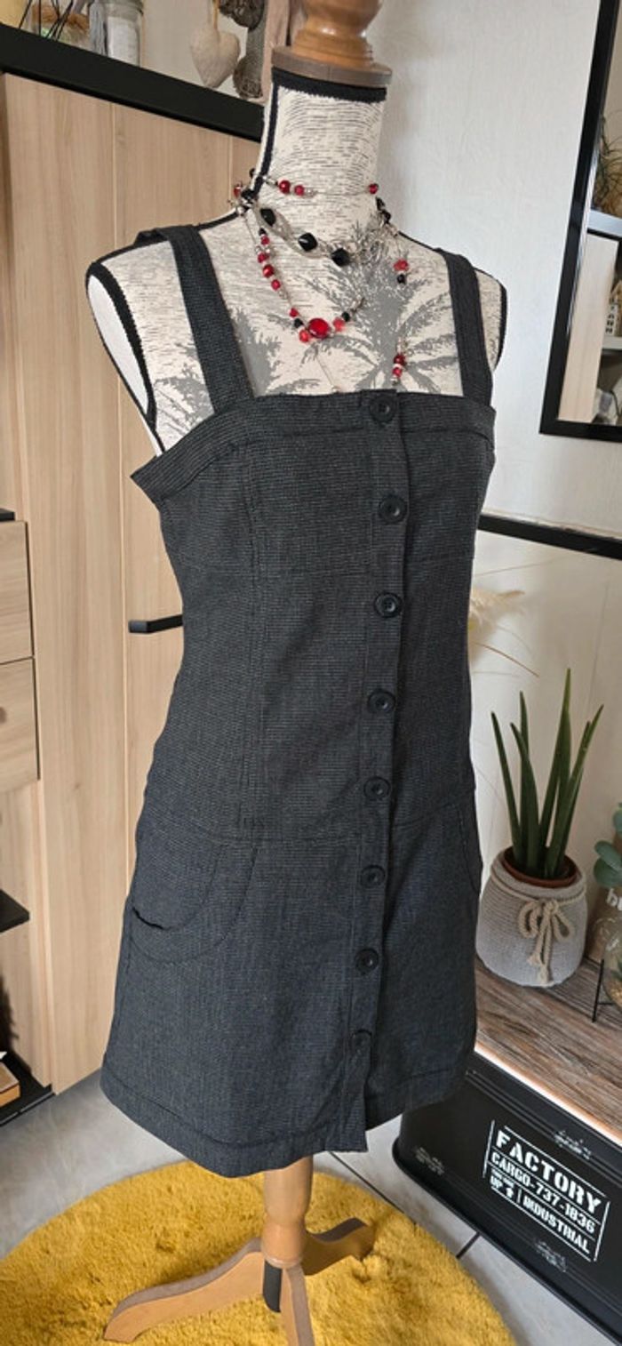 Superbe robe chasuble à bretelles grise neuve - photo numéro 2