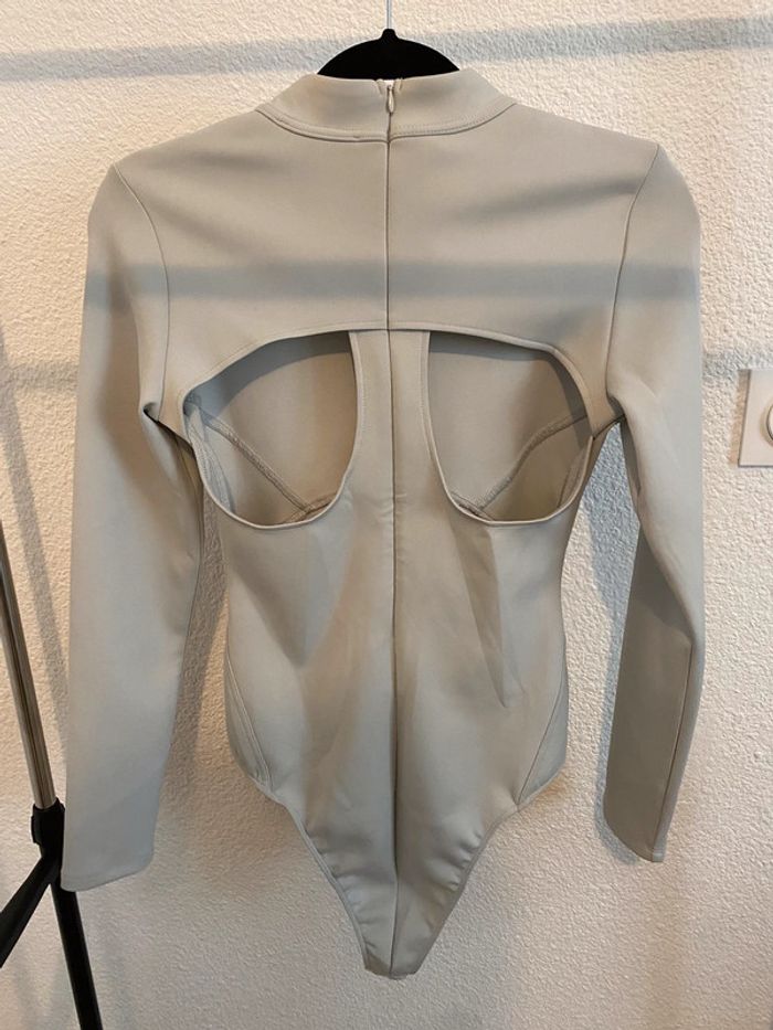 Bodys Zara