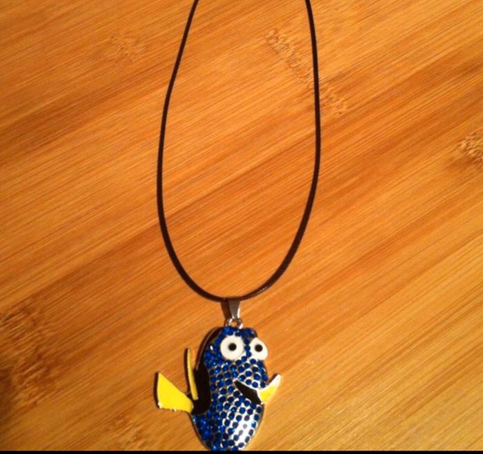 Collier et pendentif dory