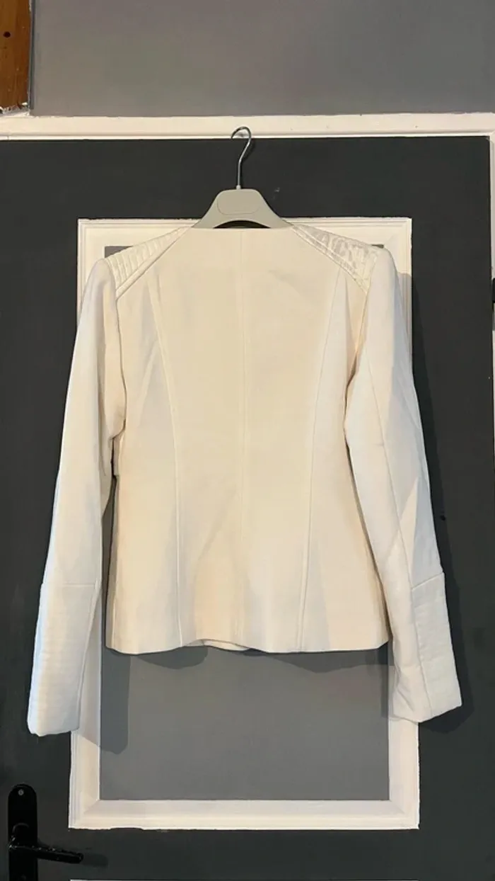 Veste - photo numéro 3