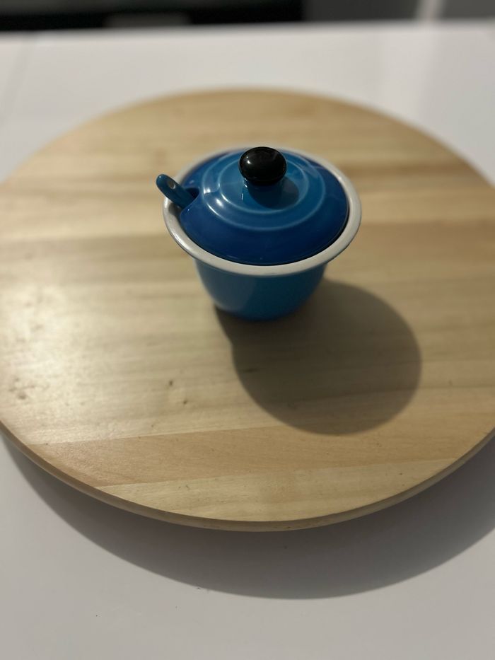 Contenant de présentation céramique bleu