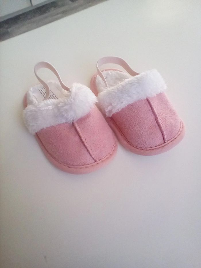Chaussons bébé fille