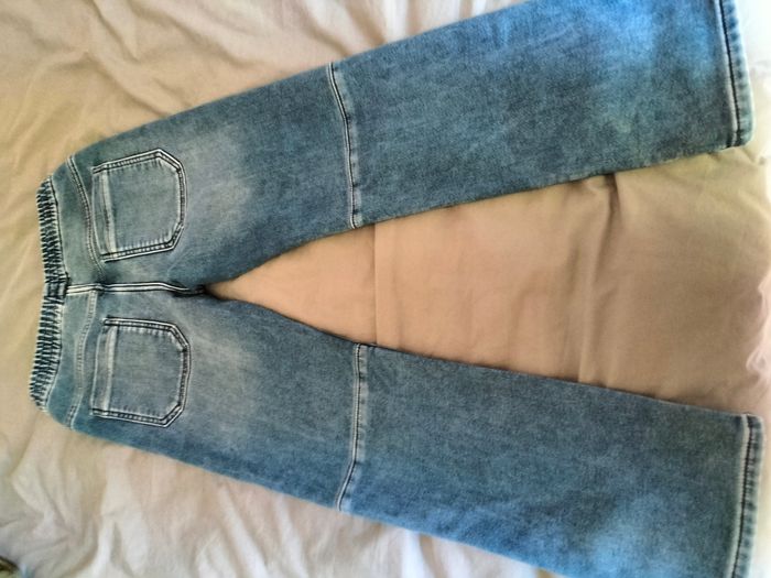 Jeans légèrement molletonné 10 ans - photo numéro 3