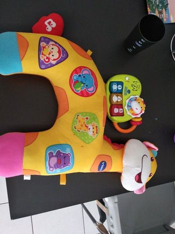 Coussin d'eveil  Sophie vtech