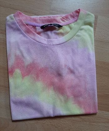 T shirt tie and dye