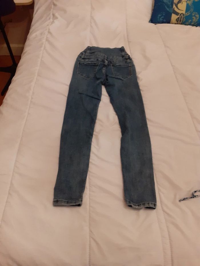 Jeans bleu  taille montante - photo numéro 3