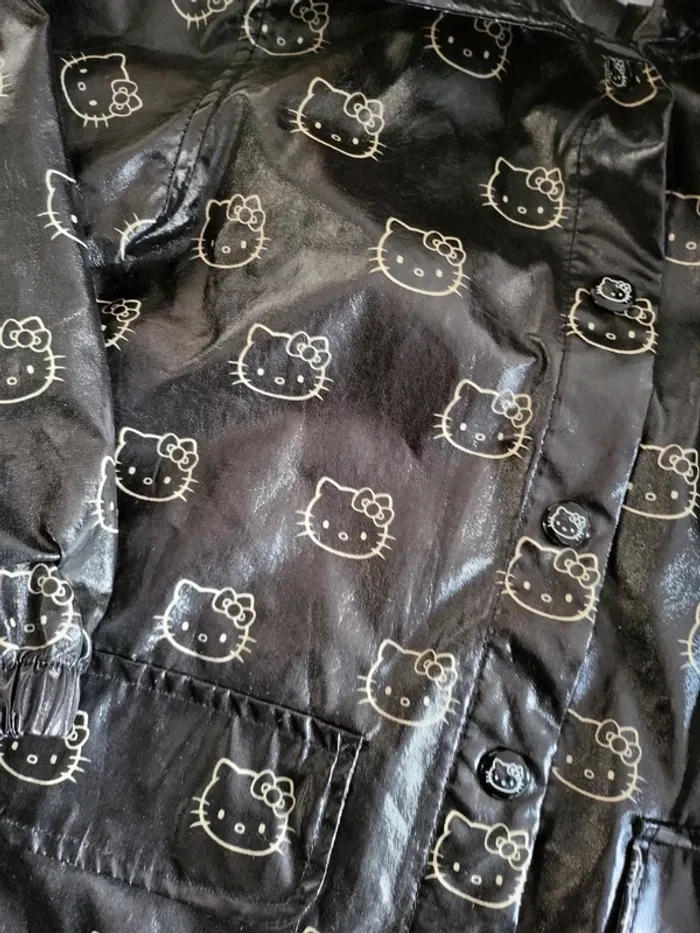 Trench impermeable hello kitty by h&m 4/5 ans - photo numéro 4