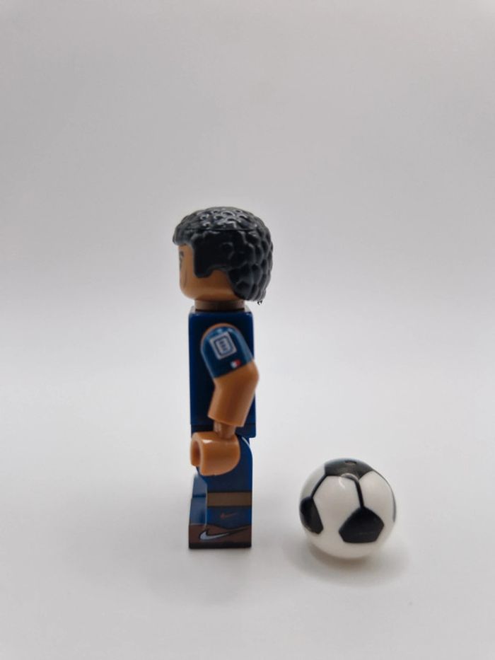 Figurine type lego Joueur de Football Mbappe France - photo numéro 2
