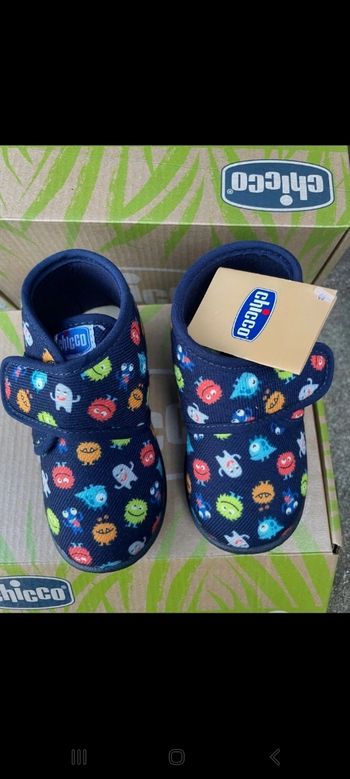 Chausson chicco pointure 24