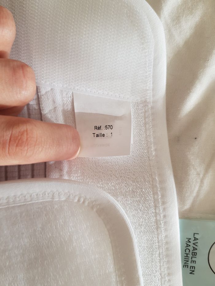 Ceinture post grossesse neuf - photo numéro 4