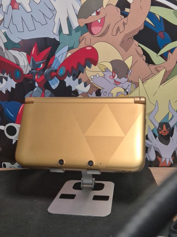 Nintendo 3DS XL - Edition Limitée Zelda - Modifiée 128Go - photo numéro 4