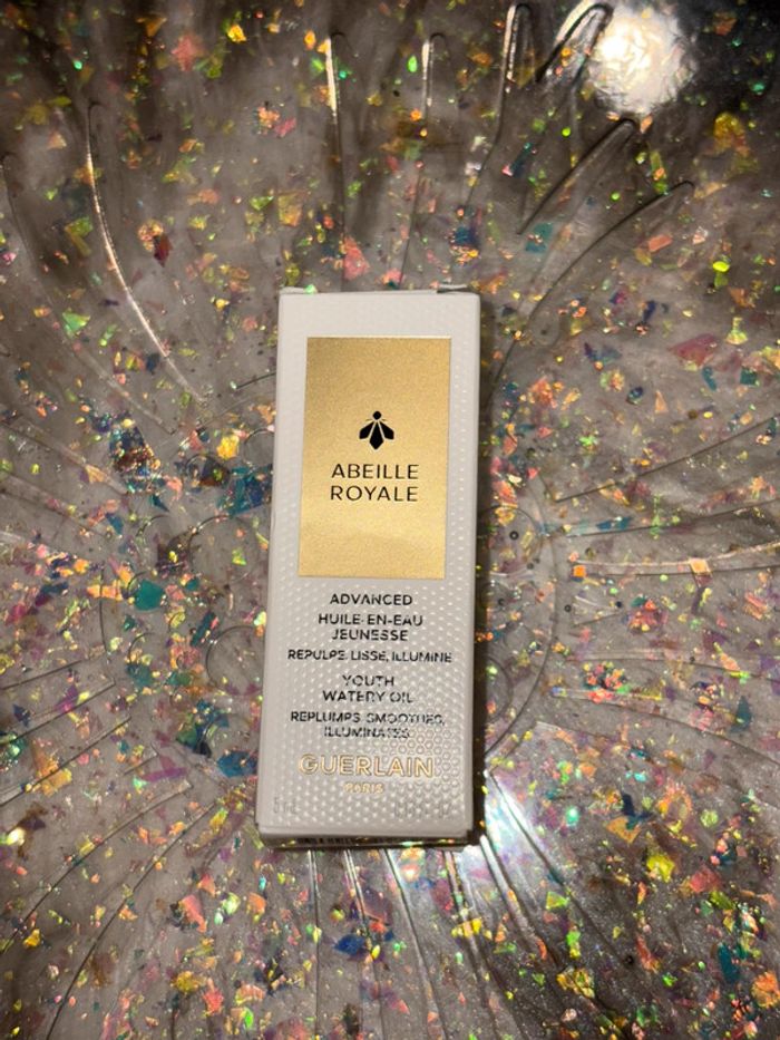 Abeille royale - Huile en eau jeunesse 5ML