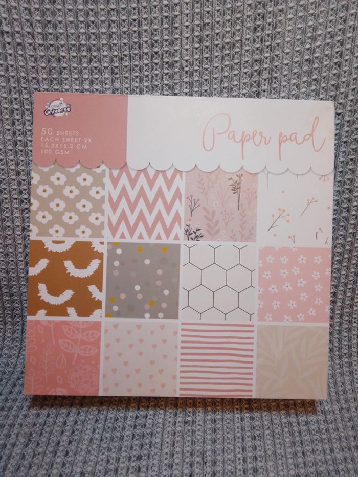 Bloc de papier création design scrapbooking