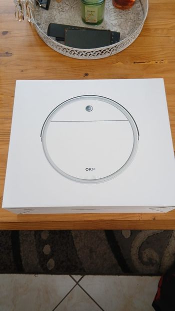 Aspirateur robot okp k5 connecté