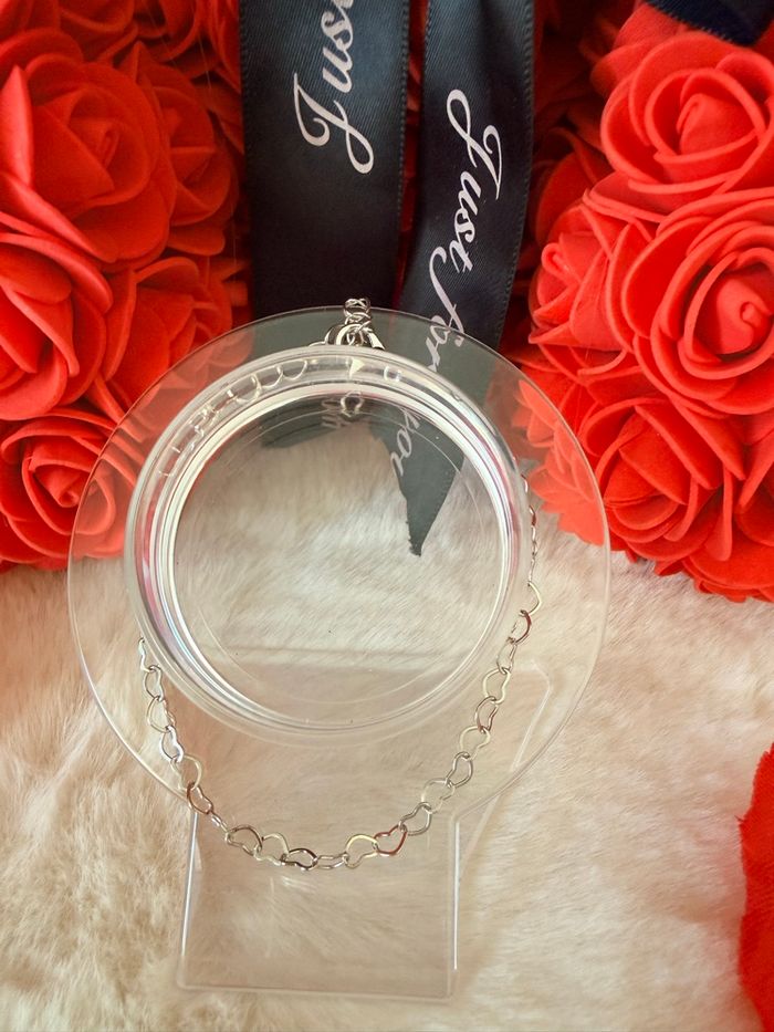 ❤️ Bracelet argenté cœurs entrelacés – Romantique et tendance ❤️