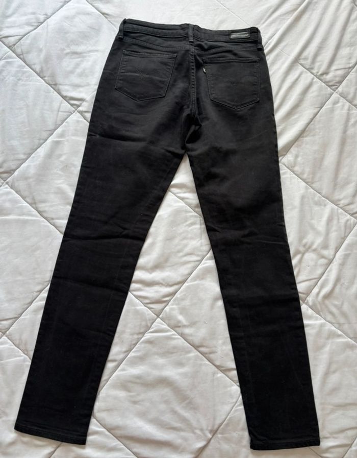 Jean levi’s noir demi curve slim femme mi taille / taille basse taille S/36 L32 - photo numéro 11