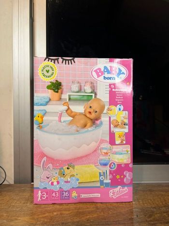Baignoire Baby Born Zapf Création 43 cm