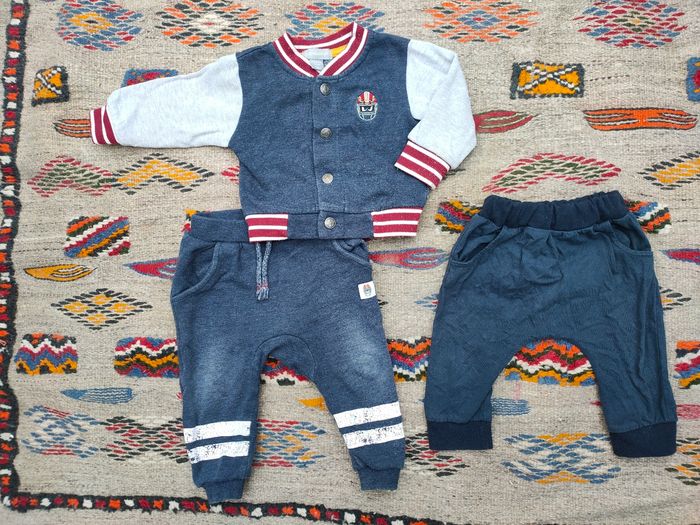 Ensemble Primark 6/9 mois
