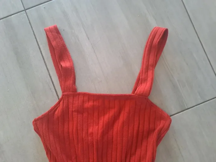 Combinaison Bershka Taille S (36) - photo numéro 6