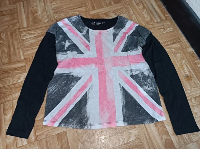 T-shirt Gémo fille taille 12 ans en très bon état - photo numéro 2