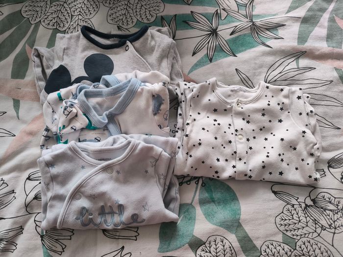 Gros lot 3 mois complet - photo numéro 6