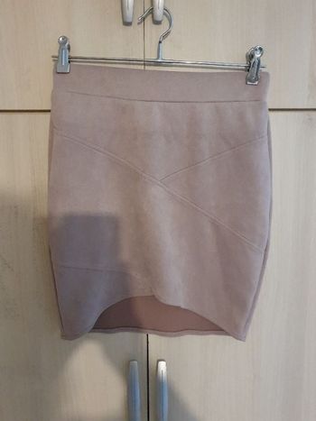 Jupe style peau de pêche