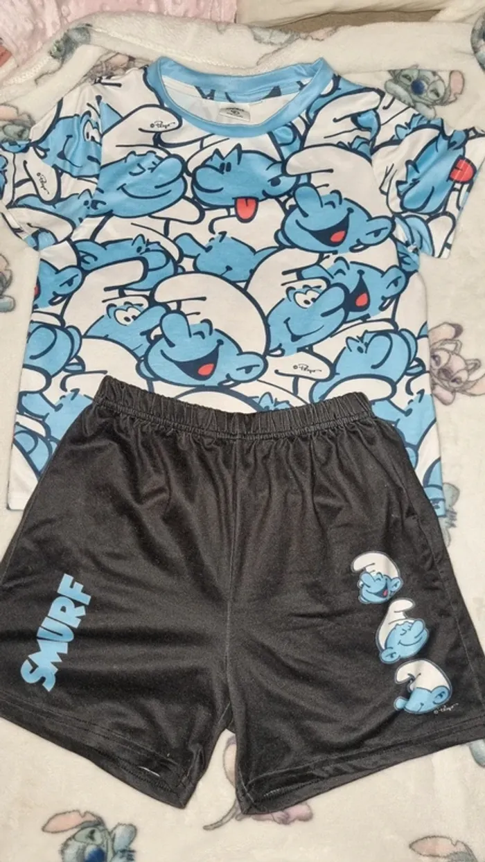 Pyjama short 6 ans en très bon état