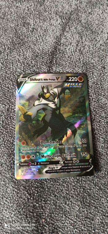 Carte pokemon shifours