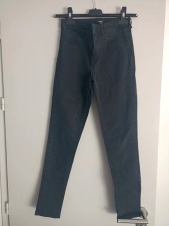 Jean noir Kiabi 12 ans