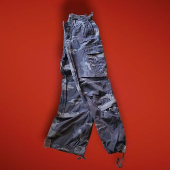pantalon jean cargo militaire G.star Raw taille 28 / 32 US taille 38 FR