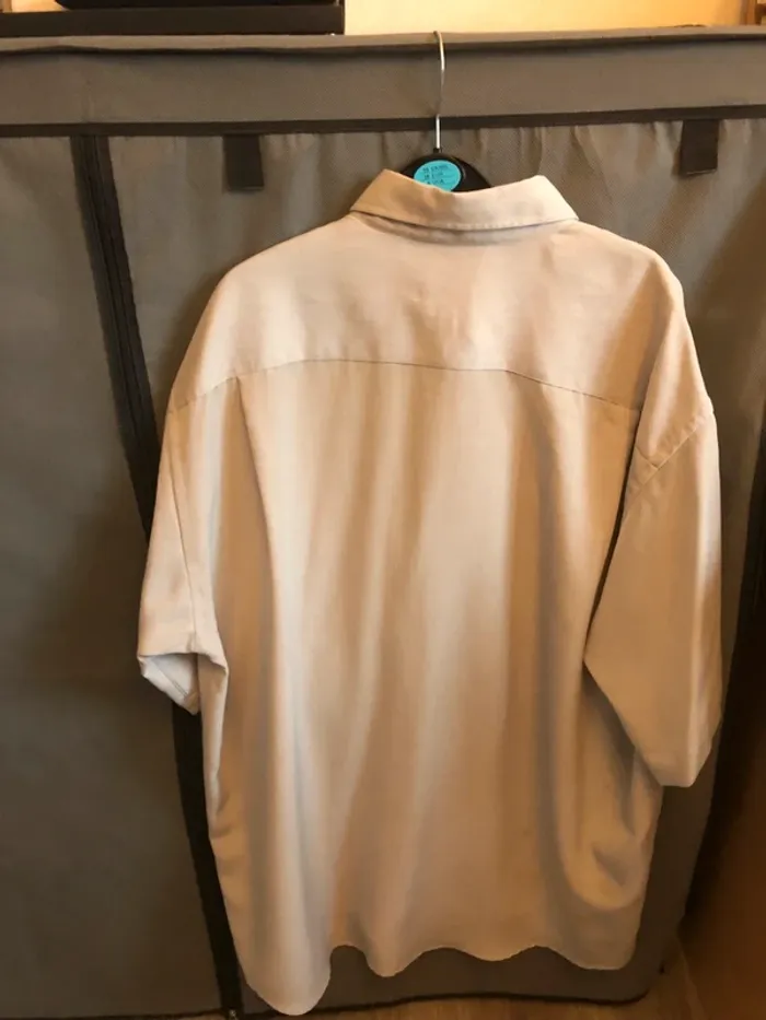 Chemise grise à manches courte XL - photo numéro 4