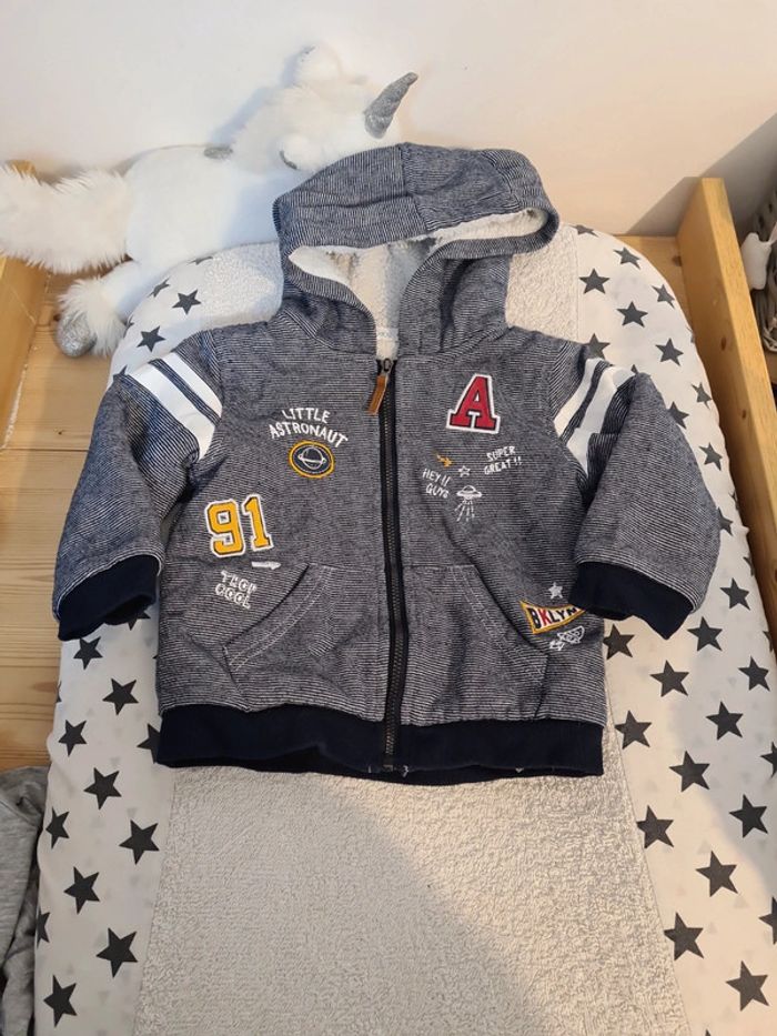 Gilet/veste gemo 18M