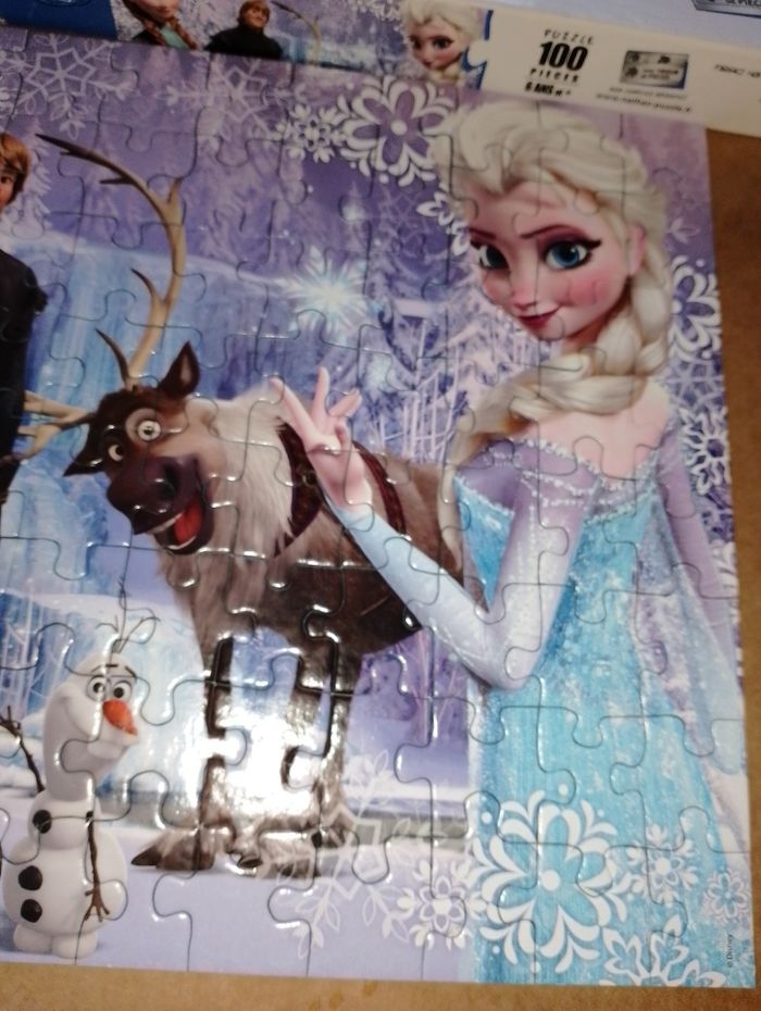 Puzzle comme neuf reine des neige Disney
Nathan - photo numéro 8