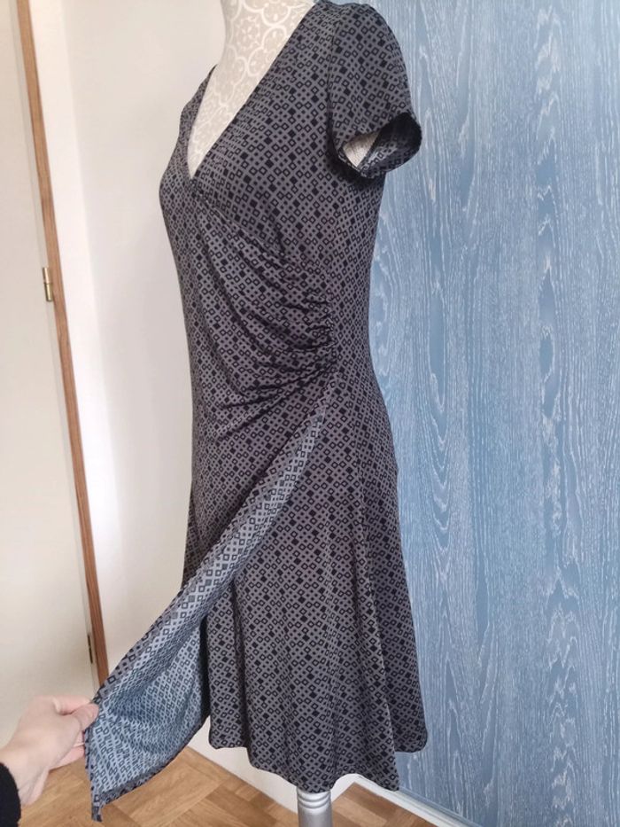 Robe manches courtes - photo numéro 4