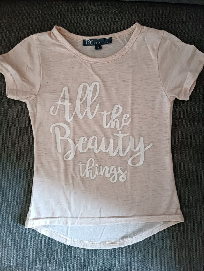 T shirt rose pailleté avec inscriptions