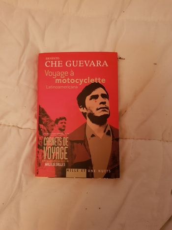 Livre  " carnet de voyage,  voyage en motocyclette "