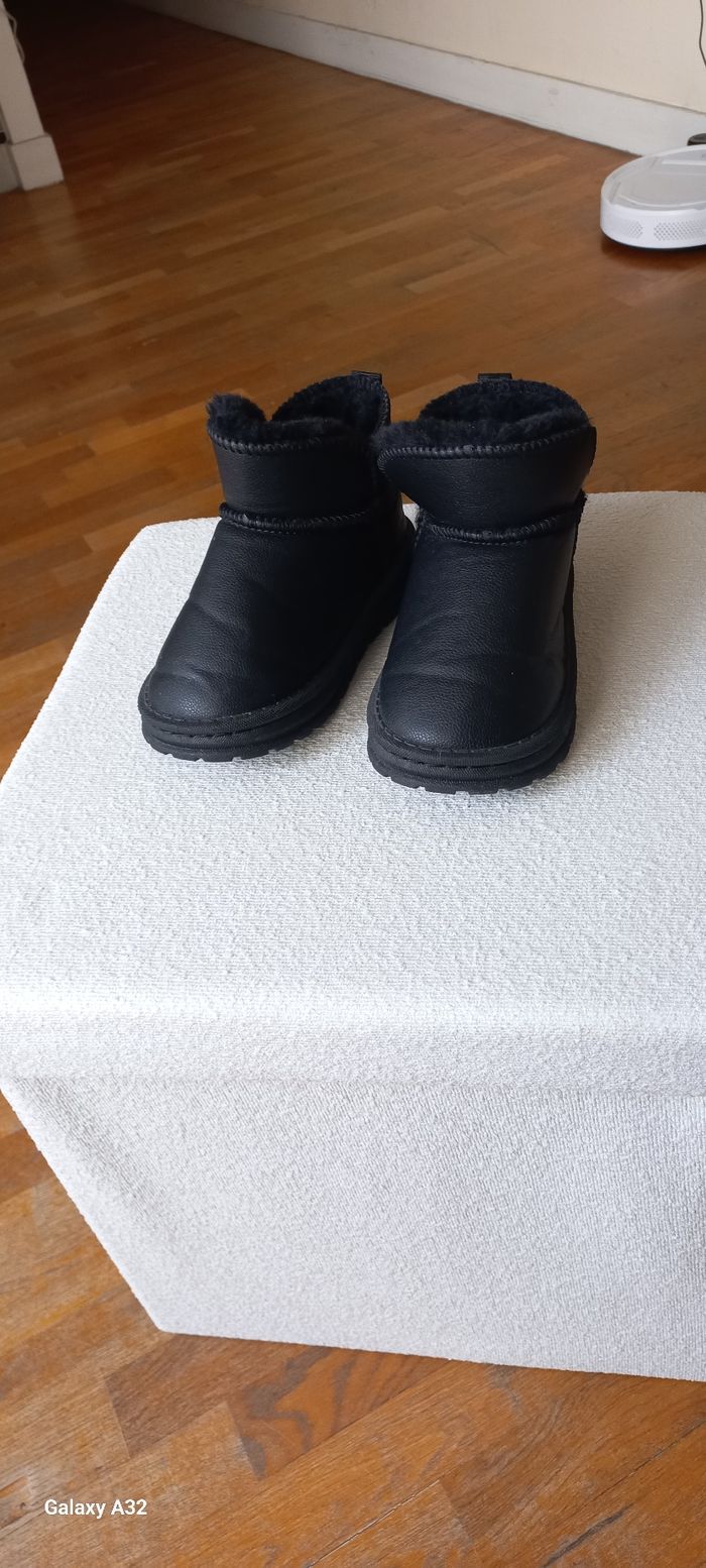 Bottes d'hiver pour fille, taille 31 - photo numéro 2