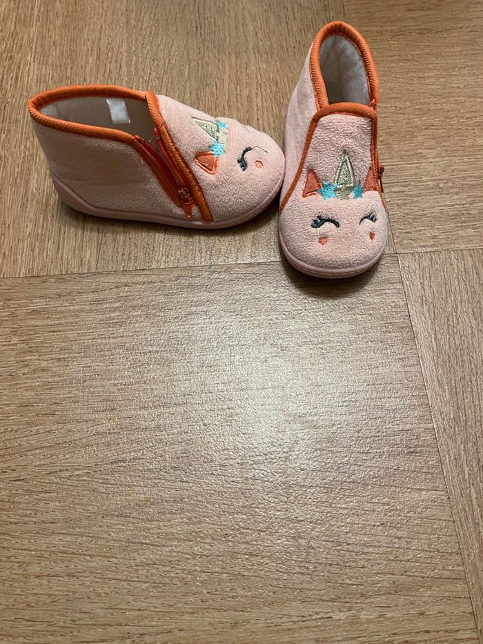 Chausson fille taille 22