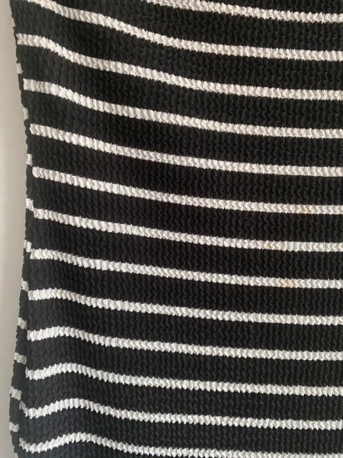 Robe tube rayé noir et blanc - photo numéro 2