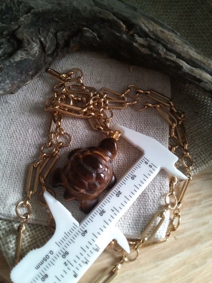 Collier pendentif tortue en pierre oeil de tigre - photo numéro 2