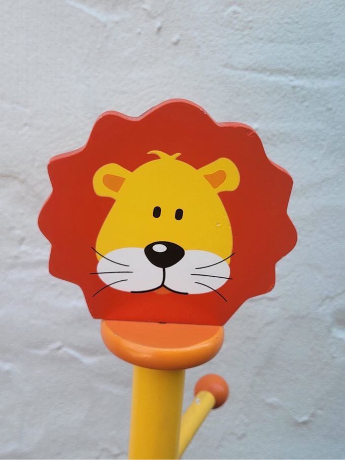 Porte manteau enfant - lion